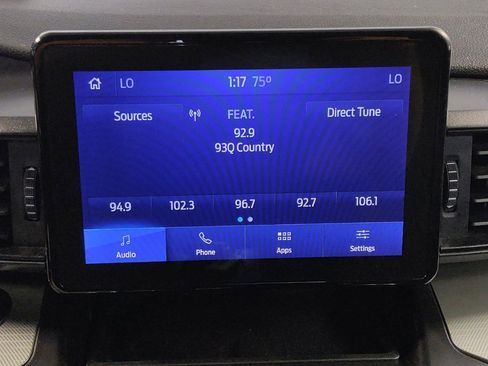 Used 2020 Ford Explorer XLT RWD image 25