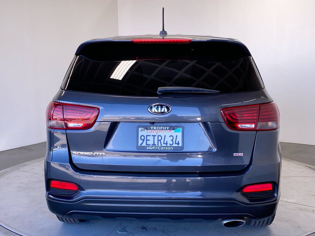 Used 2019 Kia Sorento FWD image 4