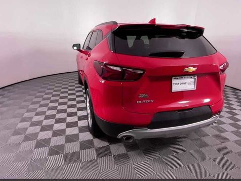 Used 2021 Chevrolet Blazer LT FWD image 7