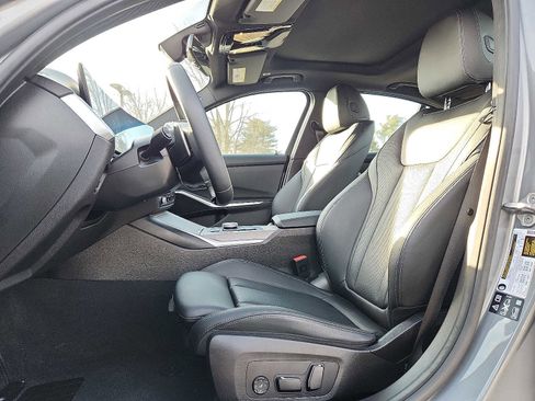 Used 2025 BMW 330i xDrive Sedan w/ Convenience Package image 13