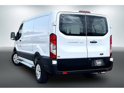 Used 2025 Ford Transit 250 Low Roof w/ Exterior Upgrade Package RWD image 4