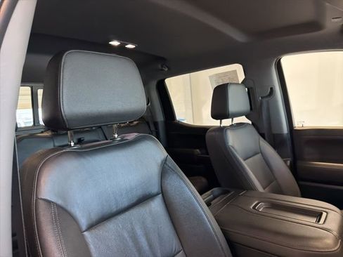 Used 2021 Chevrolet Silverado 1500 LT Trail Boss w/ Convenience Package II image 36