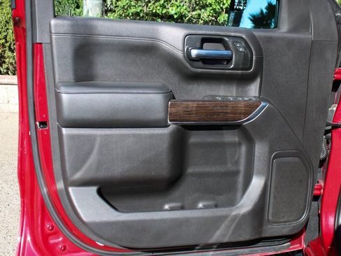 Used 2020 GMC Sierra 1500 Elevation RWD image 14