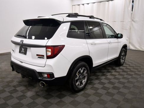 Certified 2022 Honda Passport TrailSport image 8