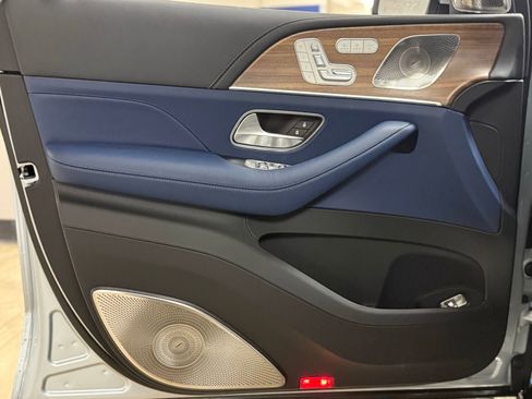New 2026 Mercedes-Benz Maybach GLS 600 Maybach GLS 600 image 14