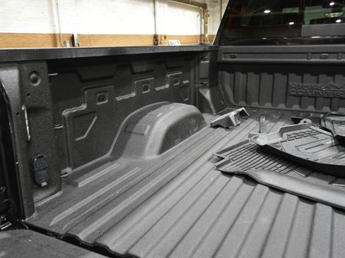 Used 2023 Chevrolet Silverado 3500 High Country w/ Z71 Off-Road Package AWD/4WD image 55