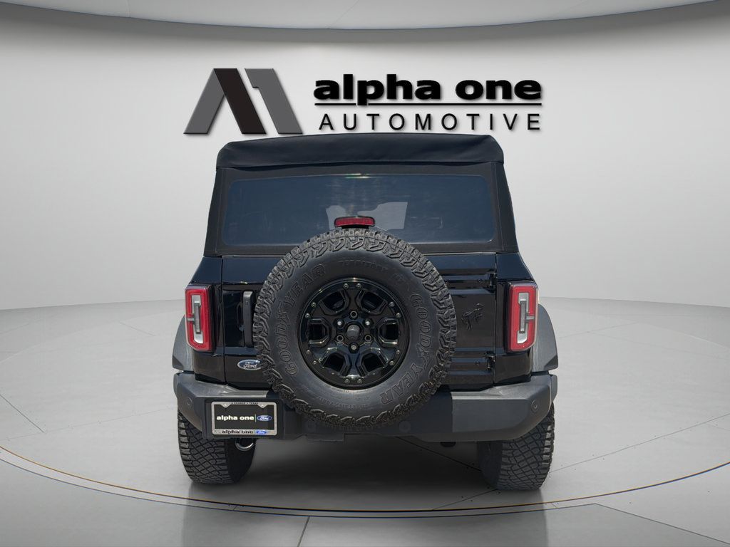 Used 2024 Ford Bronco Wildtrak AWD/4WD image 9