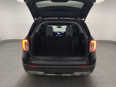 Used 2020 Ford Explorer XLT w/ Equipment Group 202A RWD image 29