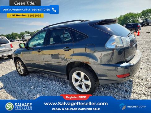 Used 2005 Lexus RX 330 AWD w/ Premium Plus Pkg image 3
