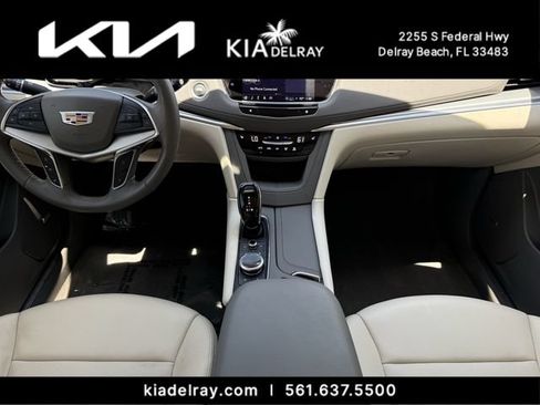 Used 2023 Cadillac XT5 Premium Luxury FWD image 14