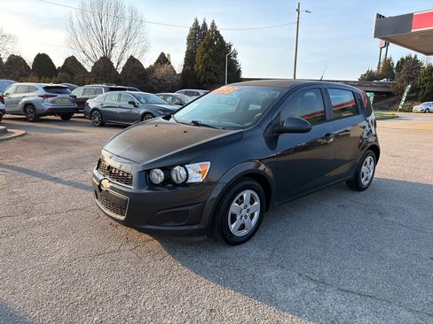 Used 2014 Chevrolet Sonic LS image 1