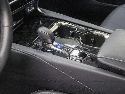 Used 2025 Lexus RX 350 FWD w/ Accessory Package image 21