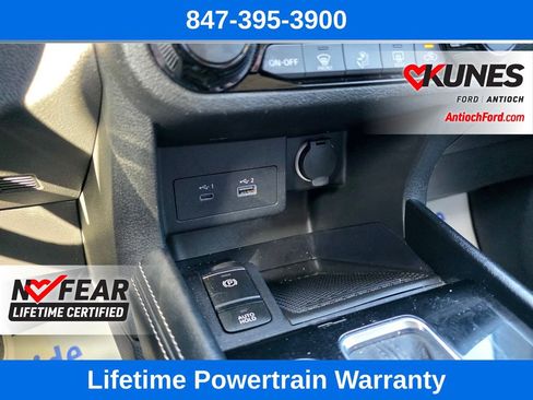 Used 2023 Nissan Kicks SR w/ SR Premium Package FWD image 43
