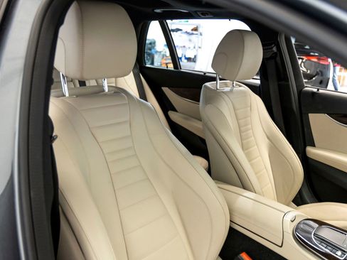 Used 2023 Mercedes-Benz E 450 4MATIC All-Terrain Wagon image 27