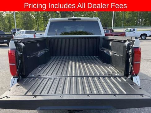 Used 2024 Toyota Tacoma TRD Off-Road AWD/4WD image 13