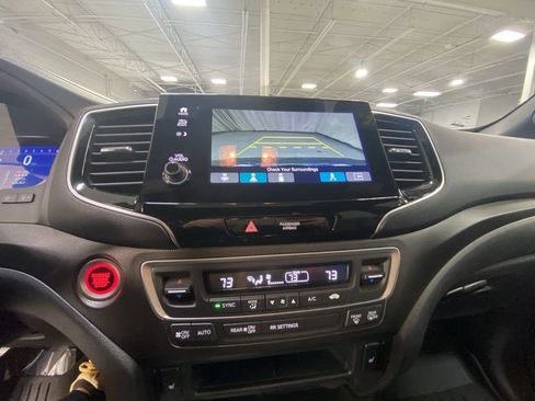 Used 2025 Honda Passport TrailSport image 20