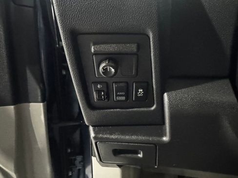 Used 2013 Nissan Rogue SL AWD/4WD image 34