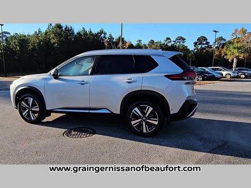 Used 2021 Nissan Rogue Platinum image 26