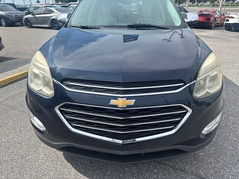 Used 2017 Chevrolet Equinox Premier w/ Enhanced Convenience Package AWD/4WD image 2