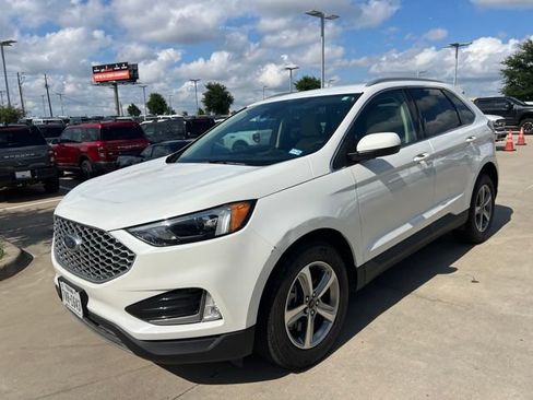 Used 2023 Ford Edge SEL w/ Convenience Package AWD/4WD image 2