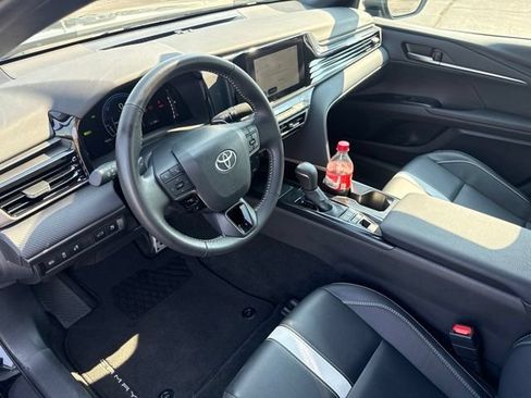 Used 2026 Toyota Camry SE FWD image 23