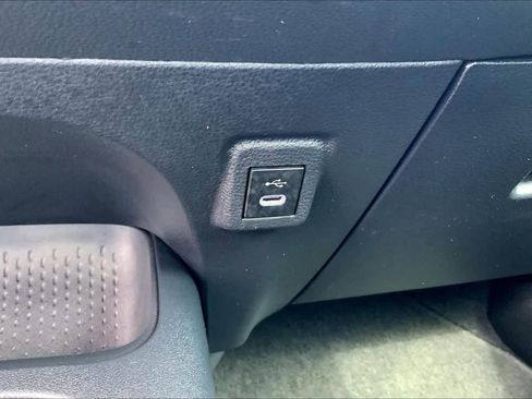 Used 2024 Toyota Corolla LE FWD image 31