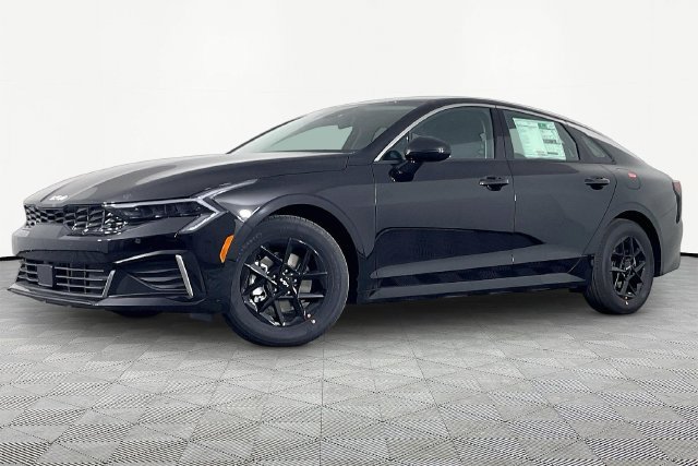 New 2026 Kia K5 LXS FWD image 1