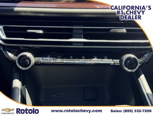 Used 2024 Chevrolet Traverse RS w/ LPO, Floor Liner Package AWD/4WD image 23