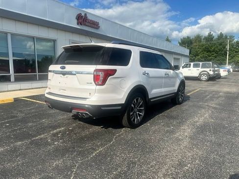 Used 2018 Ford Explorer Platinum AWD/4WD image 9
