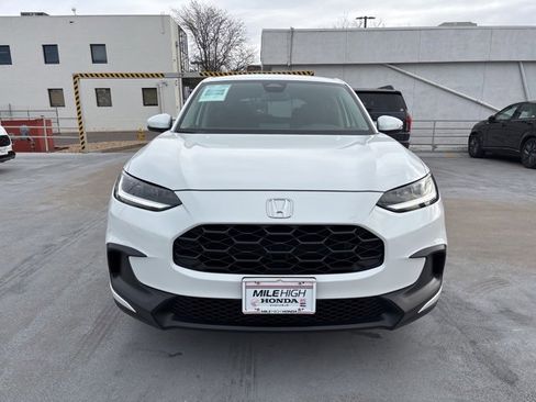 Certified 2026 Honda HR-V LX image 4