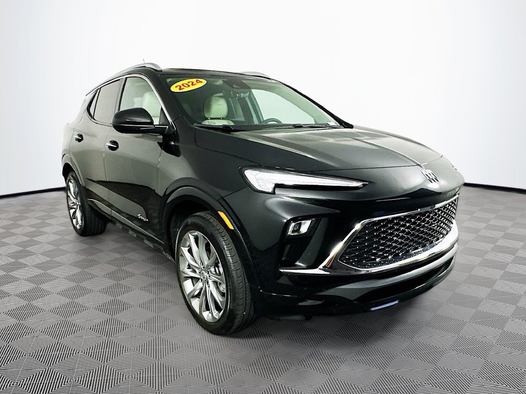 Used 2024 Buick Encore GX Avenir w/ Avenir Technology Package AWD/4WD image 3