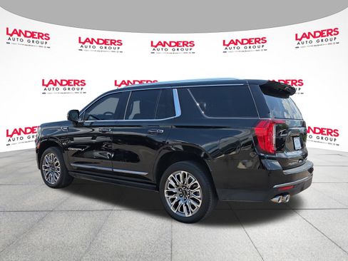 Used 2024 GMC Yukon Denali Ultimate AWD/4WD image 5
