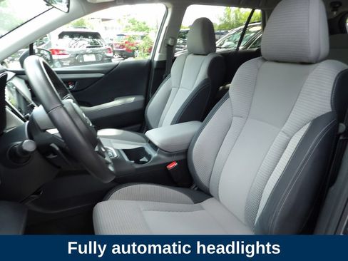 Used 2024 Subaru Outback Premium AWD/4WD image 11