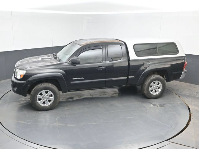 Used 2005 Toyota Tacoma PreRunner w/ SR5 Pkg #3 RWD image 30
