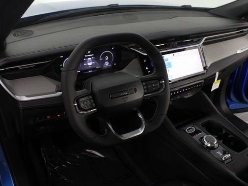 New 2026 Jeep Cherokee Limited image 8