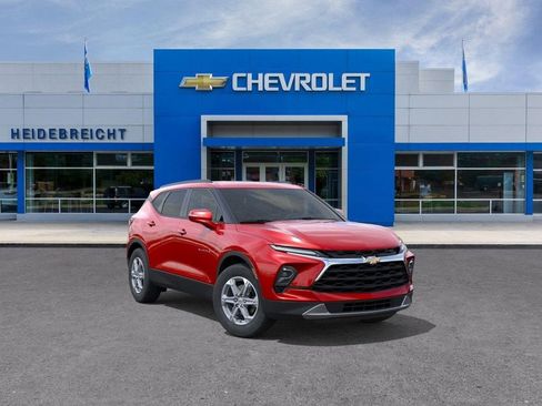 New 2026 Chevrolet Blazer LT AWD/4WD image 1