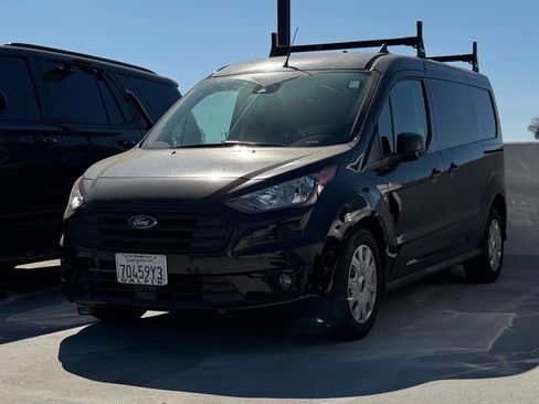 Used 2023 Ford Transit Connect XLT image 3