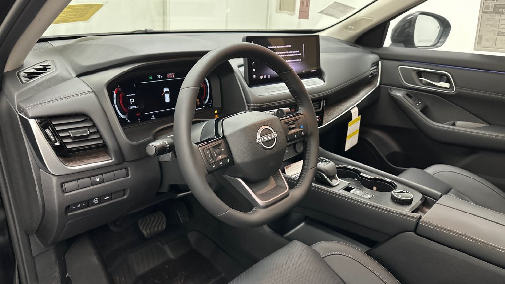 New 2026 Nissan Rogue Platinum w/ Platinum Premium Package AWD/4WD image 18