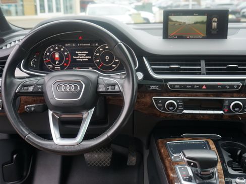 Used 2017 Audi Q7 3.0T Premium Plus AWD/4WD image 30
