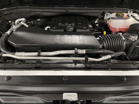 Used 2024 Chevrolet Silverado 1500 Custom image 14