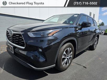 Used 2023 Toyota Highlander XLE