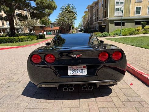 Used 2009 Chevrolet Corvette Coupe w/ Preferred Equipment Group RWD image 9