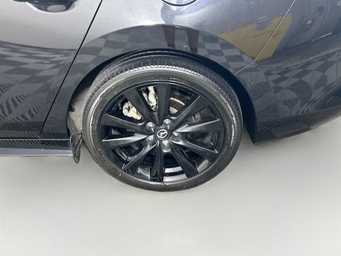 Used 2024 MAZDA MAZDA3 s FWD image 11