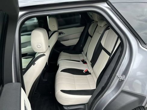Used 2020 Land Rover Range Rover Velar R-Dynamic S AWD/4WD image 23