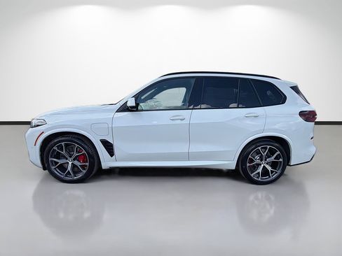 New 2026 BMW X5 xDrive50e w/ Executive Package AWD/4WD image 6