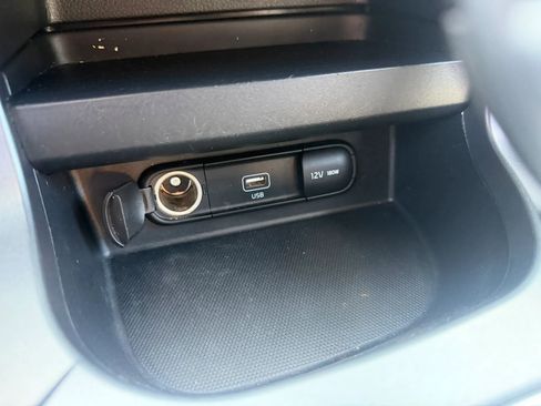 Used 2021 Kia Seltos S FWD image 20