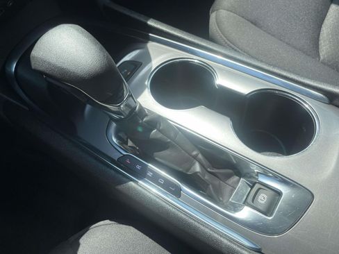 Used 2025 Chevrolet Malibu LT FWD image 29