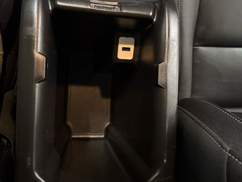 Used 2017 Chevrolet Colorado LT image 27