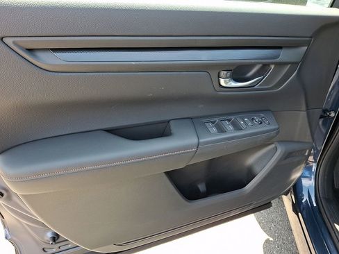 Used 2026 Honda CR-V Sport image 12