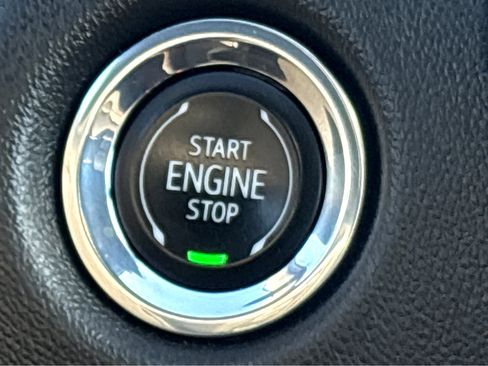 Used 2023 Chevrolet Colorado W/T image 5